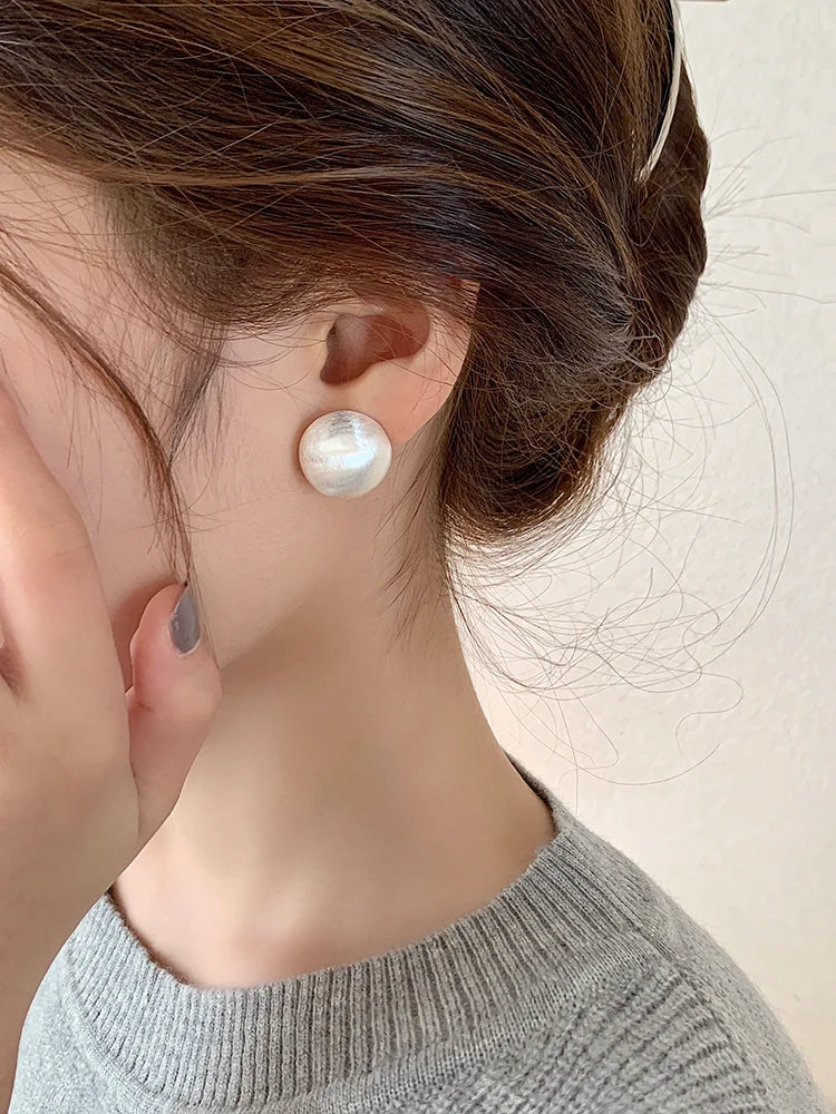 Luxurious Simple Brushed Frosted Metal Semicircle Earrings