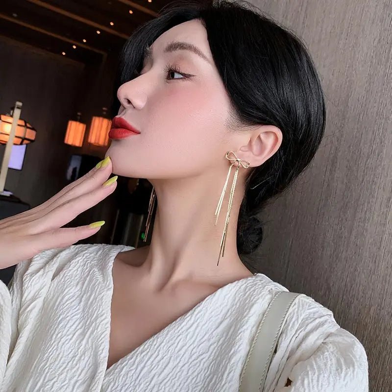 Classic Metal Bow Gold Tassel Drop Earrings - DROVA