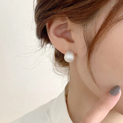 European & American Minimalist Matte Brushed Metal Drop Earrings - DROVA