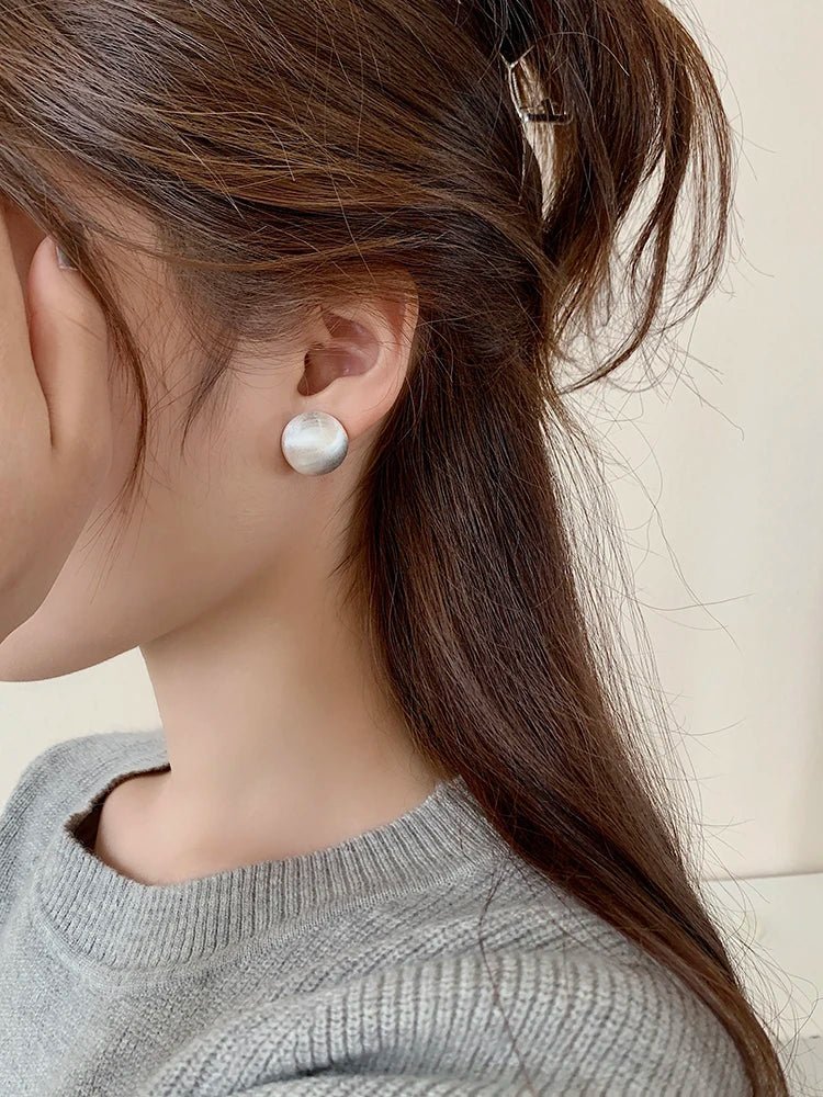 Luxurious Simple Brushed Frosted Metal Semicircle Earrings - DROVA